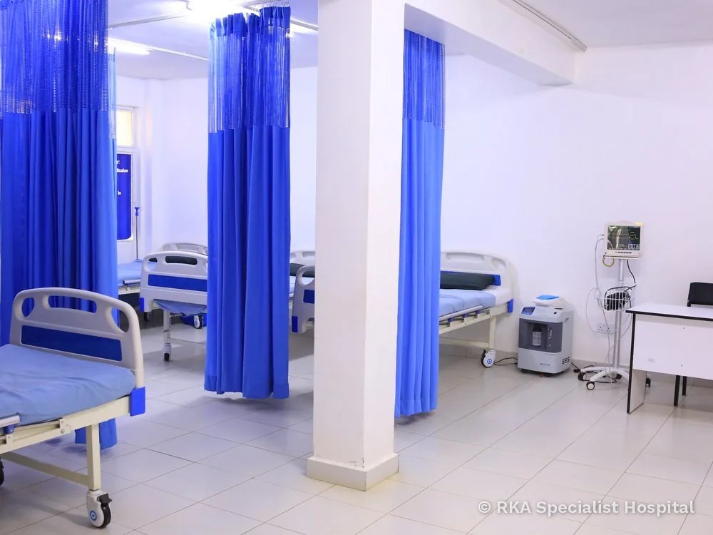 Oncology recovery room with patient beds at RKA Specialist Hospital