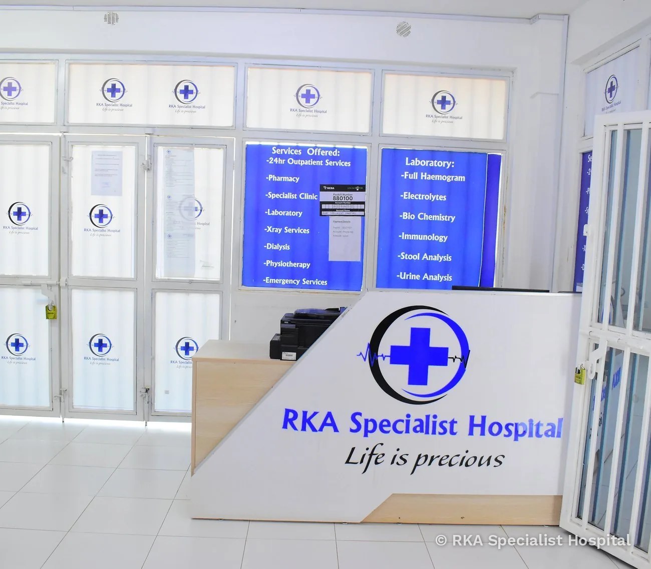 Eneo la mapokezi katika RKA Specialist Hospital